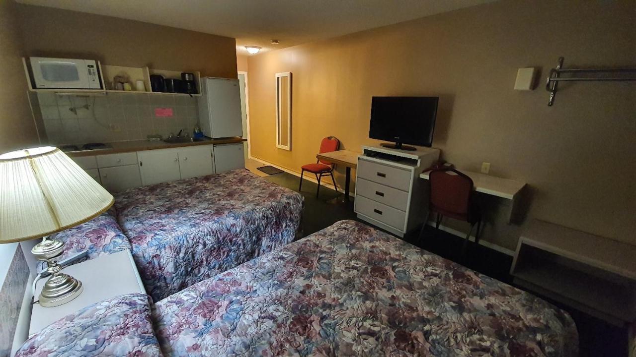 Sundre Motor Inn Zewnętrze zdjęcie
