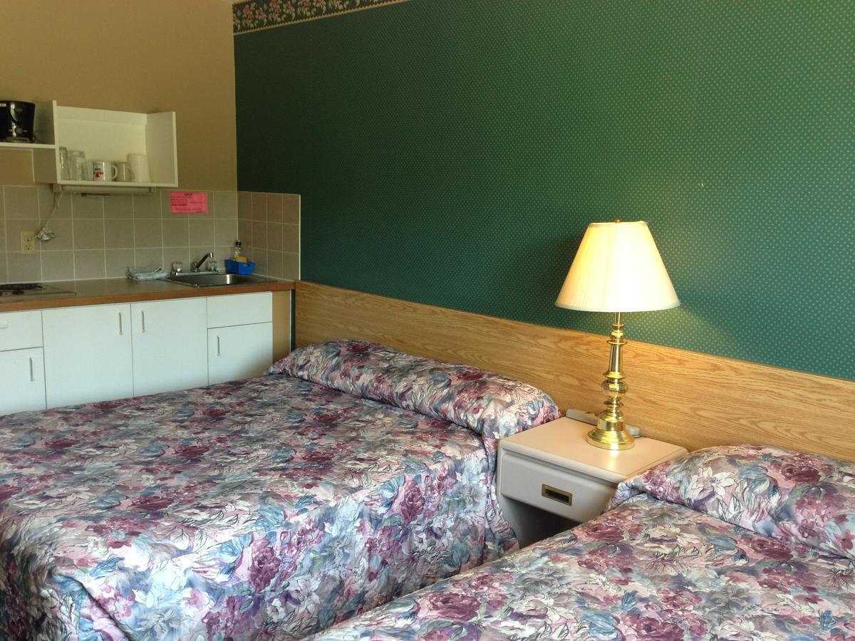 Sundre Motor Inn Zewnętrze zdjęcie