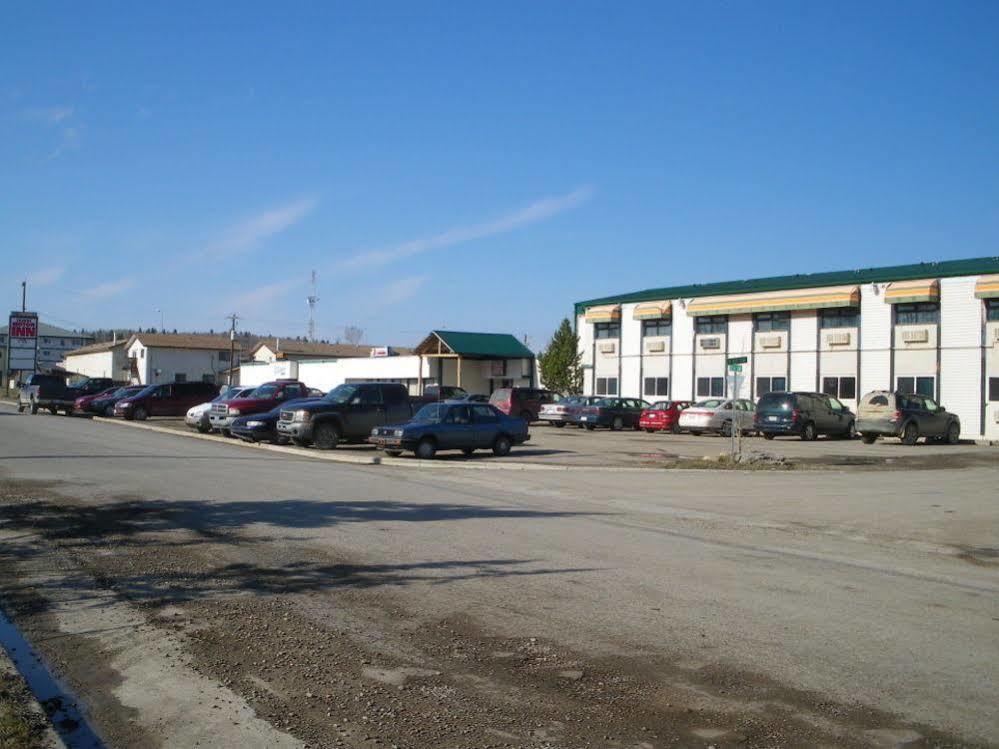 Sundre Motor Inn Zewnętrze zdjęcie